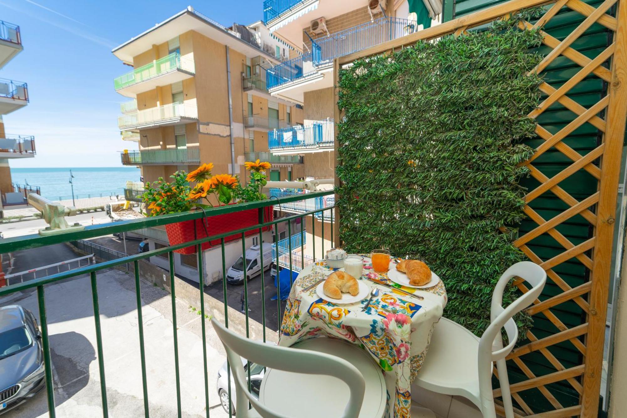 La Casa Di Aurora Hotel Maiori Ngoại thất bức ảnh